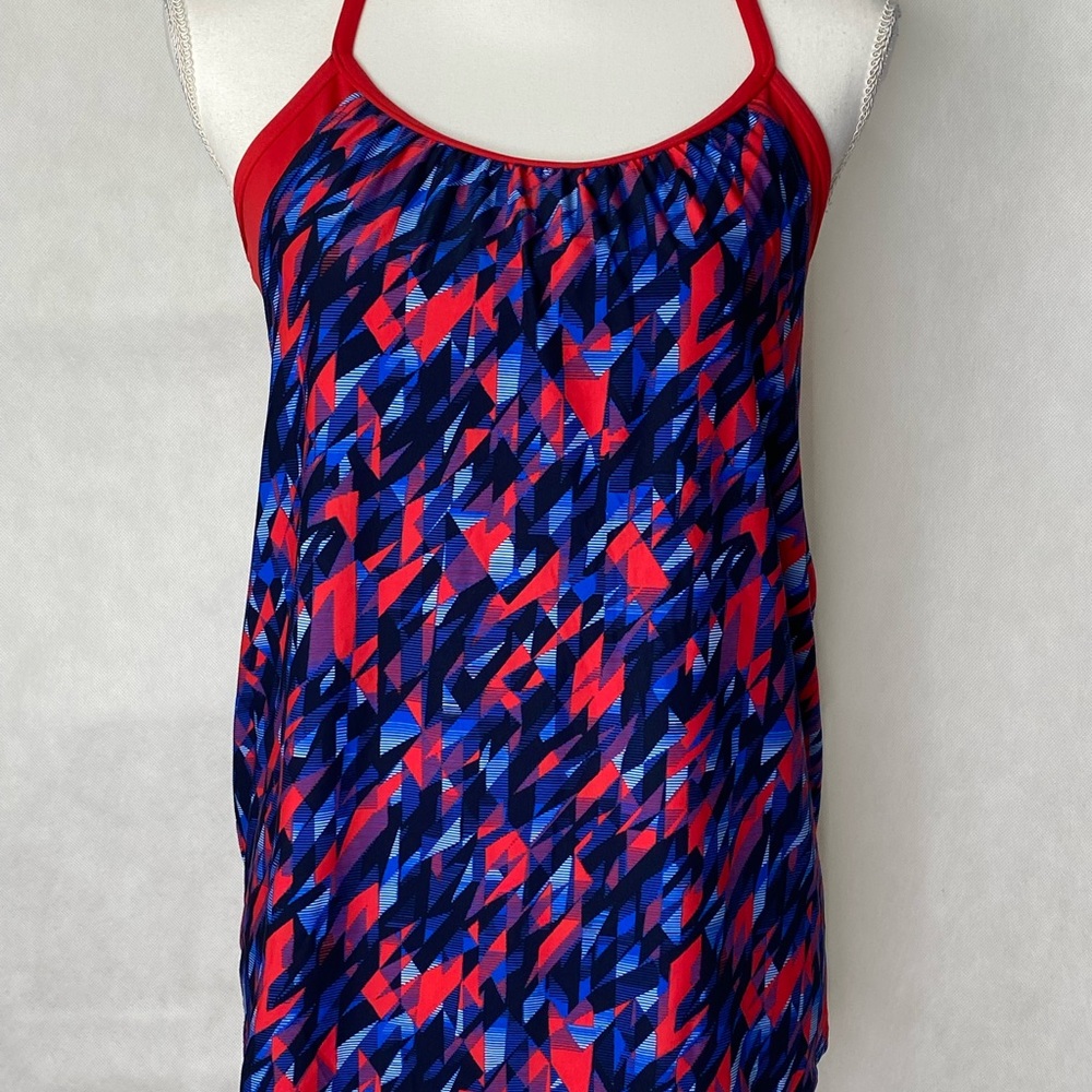 TYR Polar shea 2 in 1 sports tank top  with support bra Navy/Red size Large